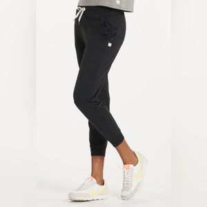 NWOT: Vuori Performance Jogger